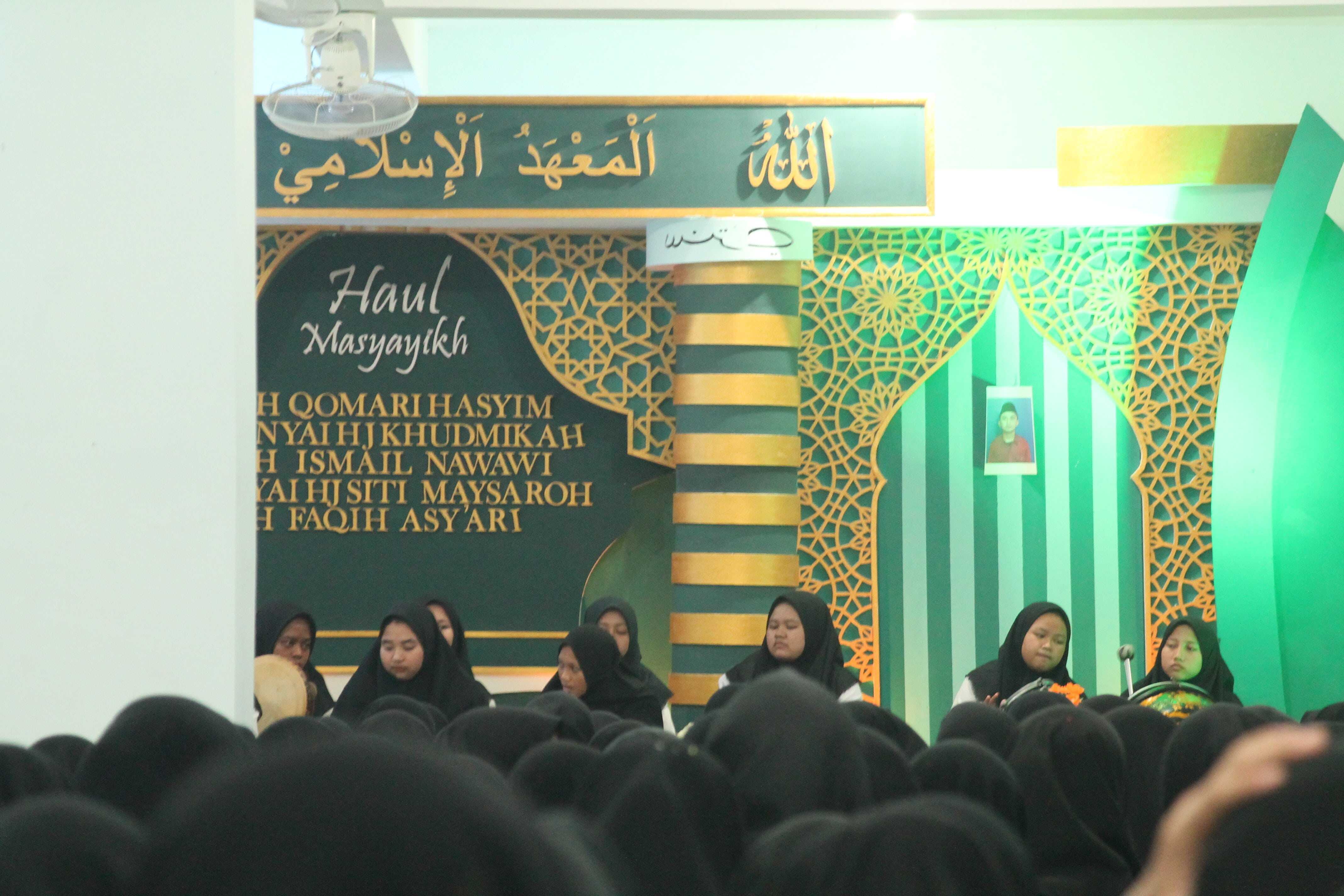 Berita Gambar