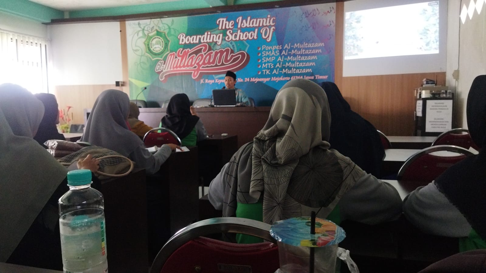 Berita Gambar