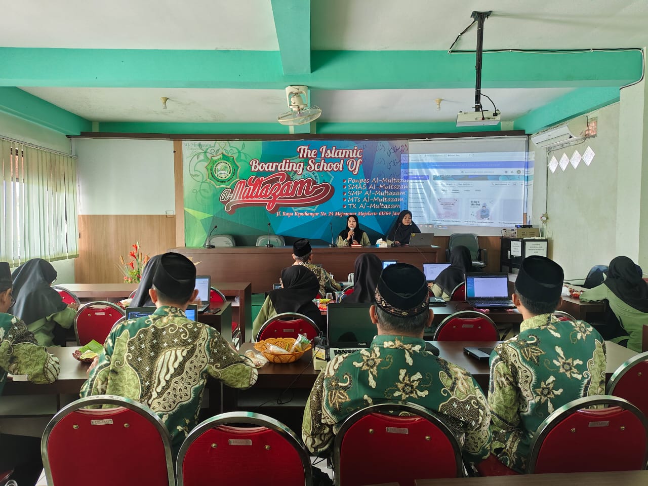Berita Gambar