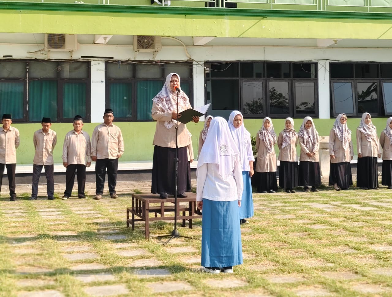 Berita Gambar